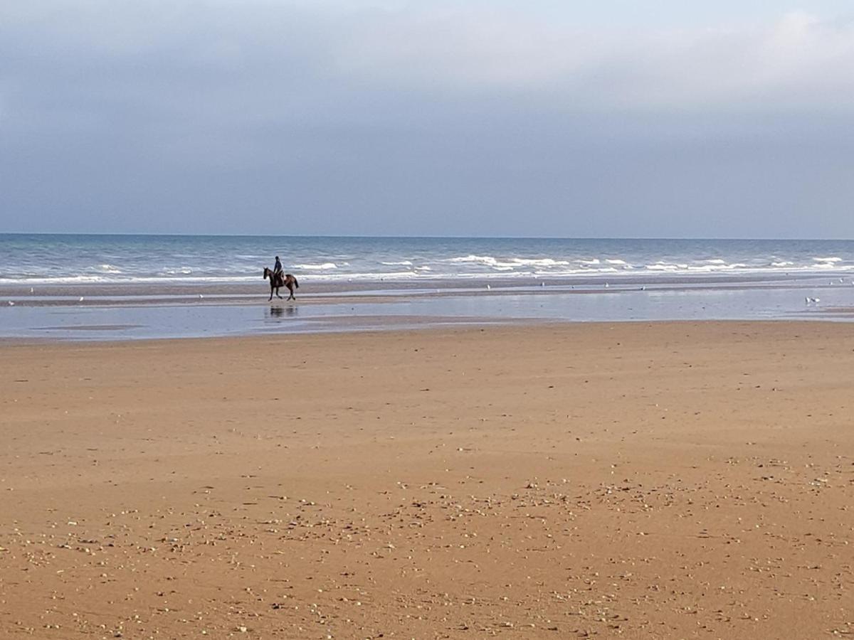 Appartement Cabourg Pres De La Plage Eksteriør bilde